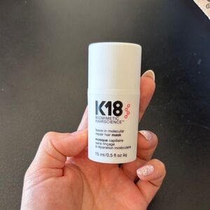 K18 Biomimetic Hairscience Leave-In Repair Hair Mask — White